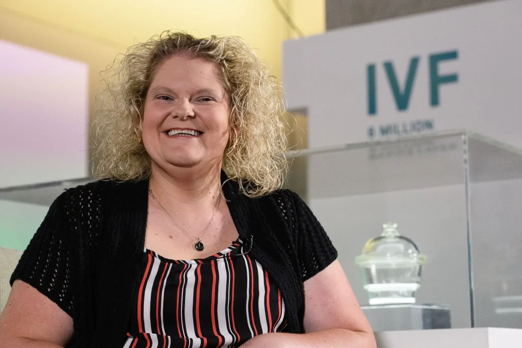 Louise Brown is the first kid born with IVF method