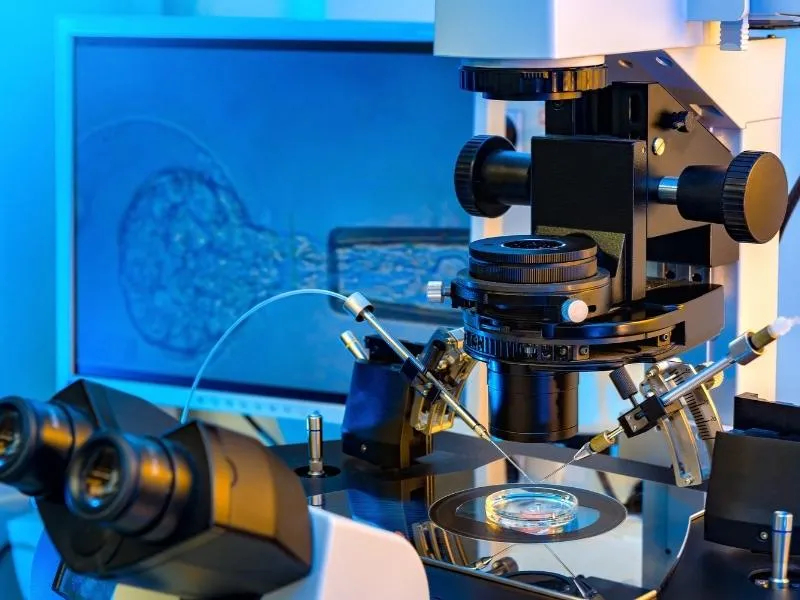 انتخاب میکروسکوپ مناسب برای IVF